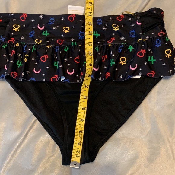 Sailor Moon Luna Symbols Skirted Swim Bottoms hot topic black multicolor XL - Picture 12 of 12